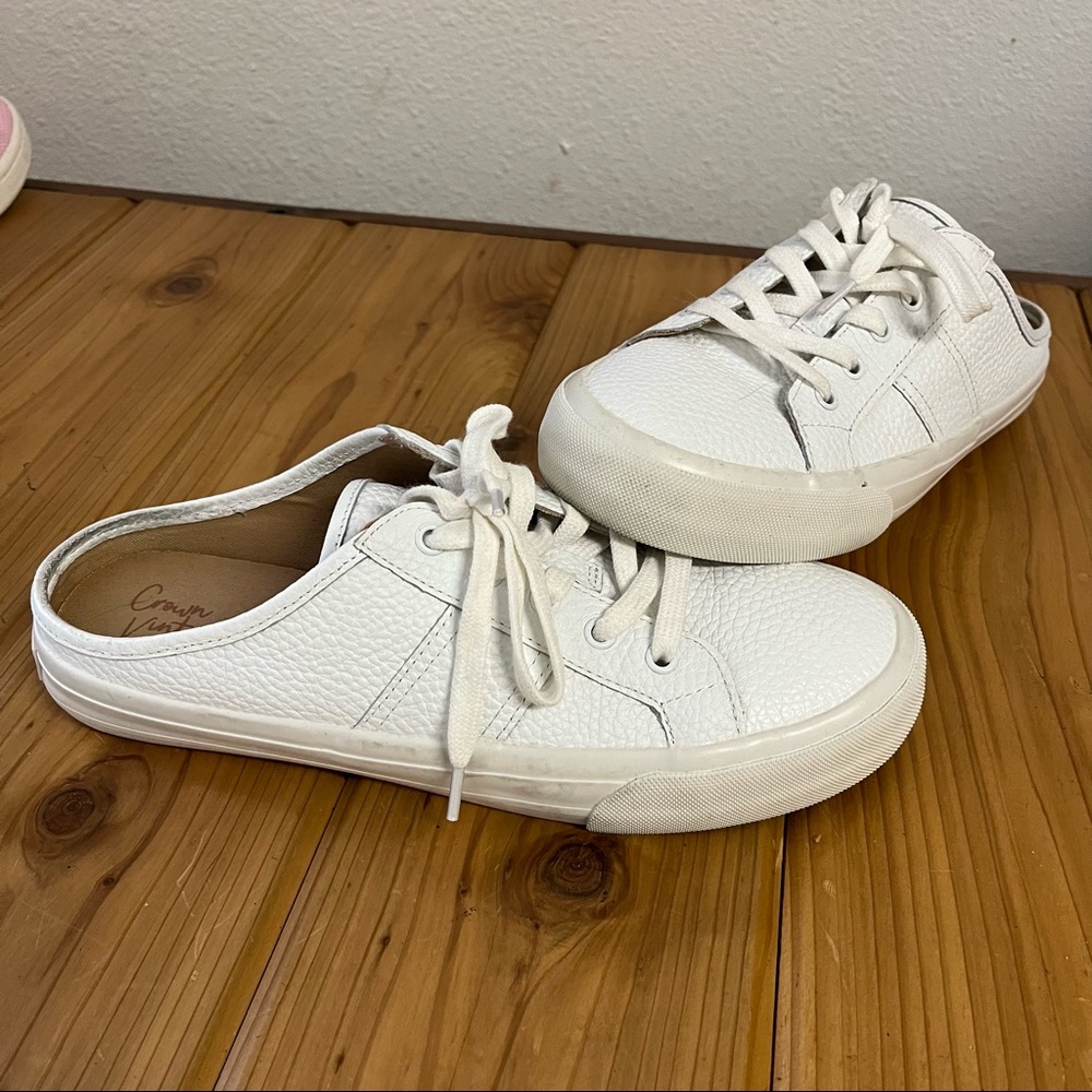 Crown Vintage Slip-On